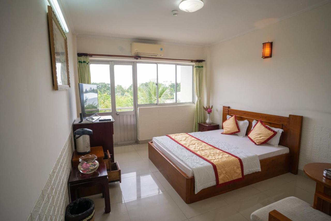 Hotel Khach San Bong Sen à Vi Thanh Extérieur photo
